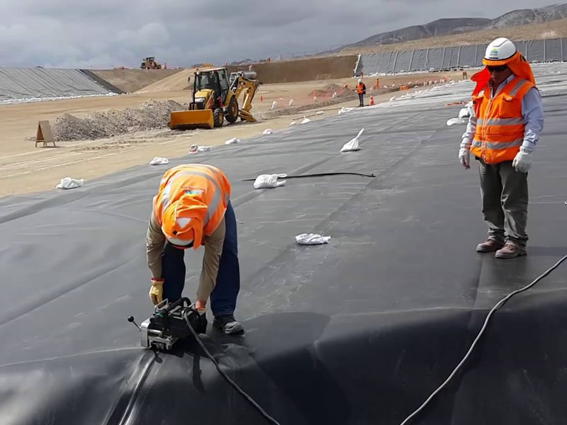 Instalación de Geotextiles